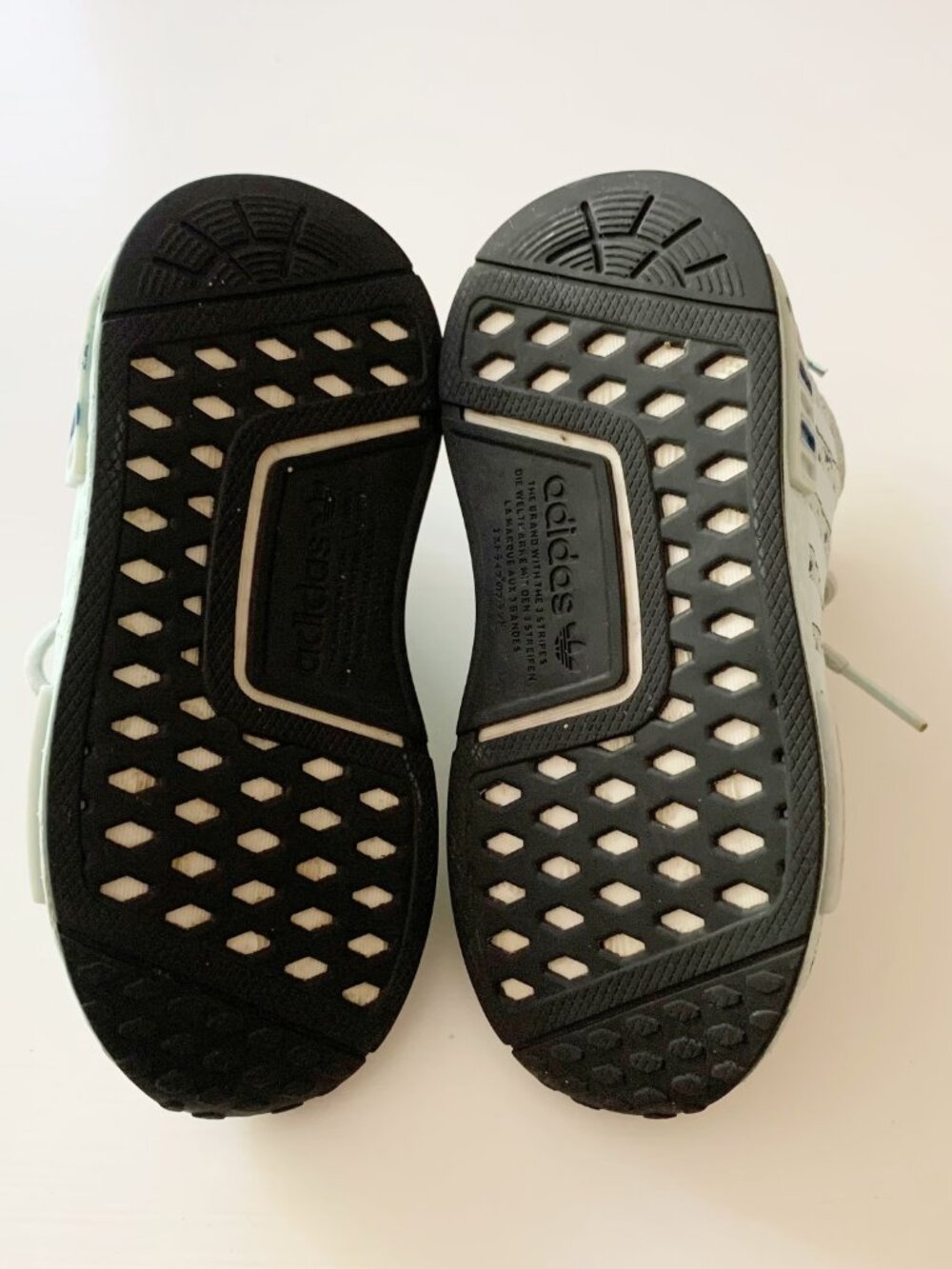 Adidas Sneakers • Toddler Size 7 - Picture 7 of 8